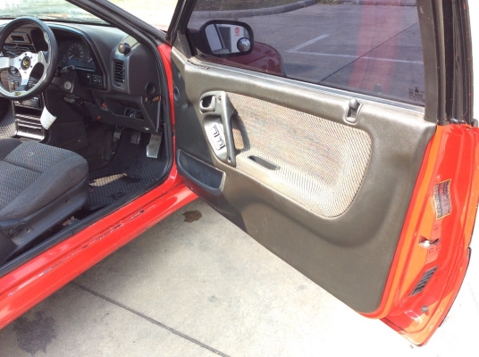 ขายรถ ฮุนได สคูป สปอร์ต 2ประตู ปี93 เครื่องหัวฉีด 1.5 เกียร์ธรรมดา ติดแก๊สLPG เพาเวอร์ กระจกไฟฟ้า ภายในสวยๆเดิมๆเบาะสวยไม่มีขาด แอร์เย็น วิทยุCD ตัวถังเดิมๆสีสด ชุดแต่งรอบคัน แม็ก15" ตัวนี้หายาก รถพร้อมใช้ครับ ภาษีไม่ขาด ขับกลับได้เลยครับ