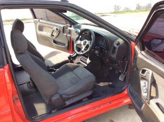 ขายรถ ฮุนได สคูป สปอร์ต 2ประตู ปี93 เครื่องหัวฉีด 1.5 เกียร์ธรรมดา ติดแก๊สLPG เพาเวอร์ กระจกไฟฟ้า ภายในสวยๆเดิมๆเบาะสวยไม่มีขาด แอร์เย็น วิทยุCD ตัวถังเดิมๆสีสด ชุดแต่งรอบคัน แม็ก15" ตัวนี้หายาก รถพร้อมใช้ครับ ภาษีไม่ขาด ขับกลับได้เลยครับ