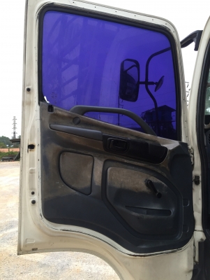 รถฮีโน่ 6 ล้อรั้ว ( ไม่ดั้ม ) FC4J  150 แรงม้า ปี 47.    สนใจติดต่อ  081 - 6079515