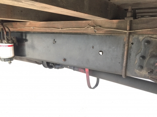 รถฮีโน่ 6 ล้อรั้ว ( ไม่ดั้ม ) FC4J  150 แรงม้า ปี 47.    สนใจติดต่อ  081 - 6079515