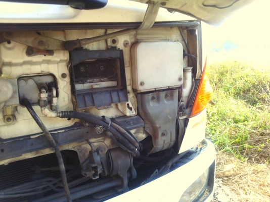 รถฮีโน่ 6 ล้อรั้ว ( ไม่ดั้ม ) FC4J  150 แรงม้า ปี 47.    สนใจติดต่อ  081 - 6079515