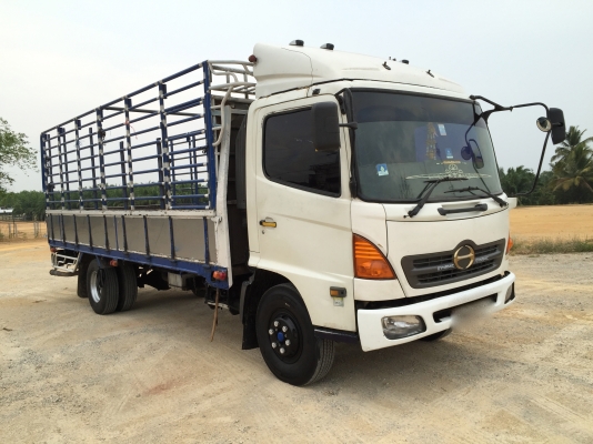 รถฮีโน่ 6 ล้อรั้ว ( ไม่ดั้ม ) FC4J  150 แรงม้า ปี 47.    สนใจติดต่อ  081 - 6079515