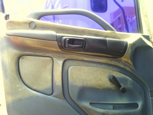 รถฮีโน่ 6 ล้อรั้ว ( ไม่ดั้ม ) FC4J  150 แรงม้า ปี 47.    สนใจติดต่อ  081 - 6079515