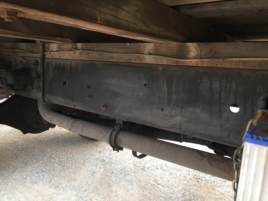 รถฮีโน่ 6 ล้อรั้ว ( ไม่ดั้ม ) FC4J  150 แรงม้า ปี 47.    สนใจติดต่อ  081 - 6079515