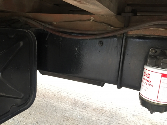 รถฮีโน่ 6 ล้อรั้ว ( ไม่ดั้ม ) FC4J  150 แรงม้า ปี 47.    สนใจติดต่อ  081 - 6079515