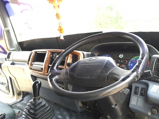 รถฮีโน่ 6 ล้อรั้ว ( ไม่ดั้ม ) FC4J  150 แรงม้า ปี 47.    สนใจติดต่อ  081 - 6079515