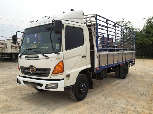 รถฮีโน่ 6 ล้อรั้ว ( ไม่ดั้ม ) FC4J  150 แรงม้า ปี 47.    สนใจติดต่อ  081 - 6079515