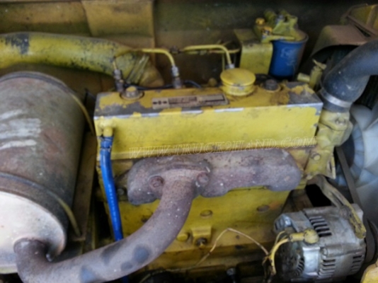 รถแบคโฮ KOMATSU PC 50UU มีหัวคลีบไม้และอ๋อยและบุ๋นกี๋แถมให้ พร้อมอะหลั่ย