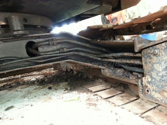 รถแบคโฮ KOMATSU PC 50UU มีหัวคลีบไม้และอ๋อยและบุ๋นกี๋แถมให้ พร้อมอะหลั่ย