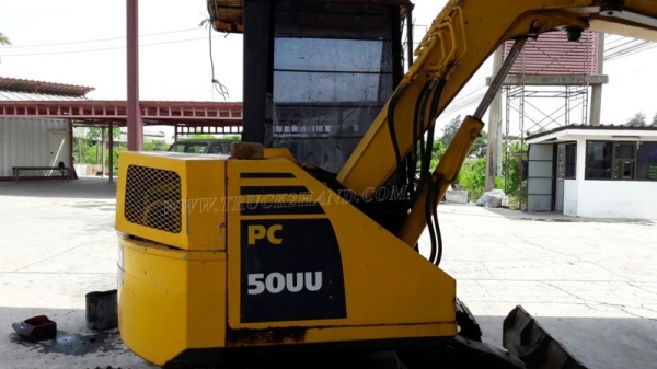 รถแบคโฮ KOMATSU PC 50UU มีหัวคลีบไม้และอ๋อยและบุ๋นกี๋แถมให้ พร้อมอะหลั่ย