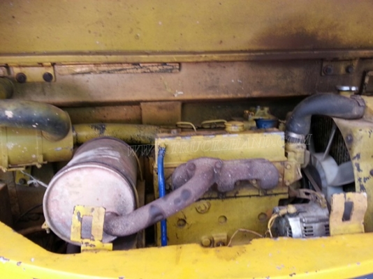 รถแบคโฮ KOMATSU PC 50UU มีหัวคลีบไม้และอ๋อยและบุ๋นกี๋แถมให้ พร้อมอะหลั่ย