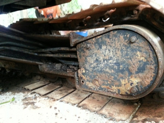 รถแบคโฮ KOMATSU PC 50UU มีหัวคลีบไม้และอ๋อยและบุ๋นกี๋แถมให้ พร้อมอะหลั่ย