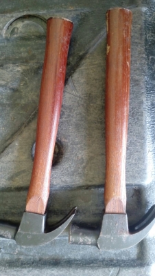 ขายค้อนตราเหรียญทองขนาด27mmขนาด25mm.Made in W-GERMANY.