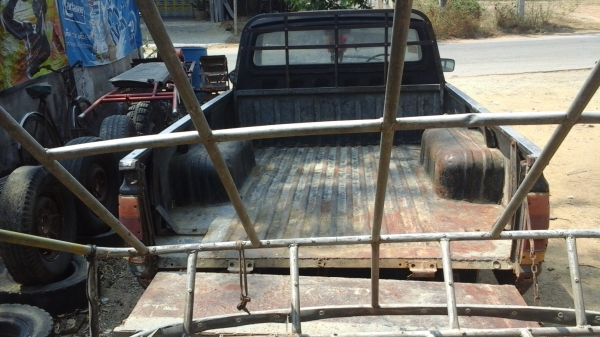 ขายดัทสัน ช้างเหยียบ เครื่อง เดิม ขับได้ 22000 อยู่ จ.ประจวบ