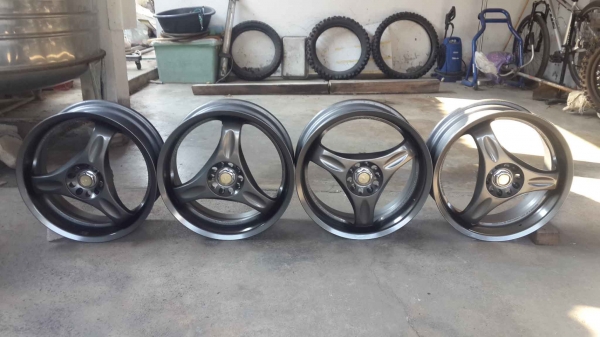 ล้อ RAYS แท้ C Ultar ลายกางเกงใน น้ำหนักเบา ขอบ 17 ใส่ 5 รู100 114 กว้าง 7 นิ้ว of 45 ฝา Rays อยู่ครบ