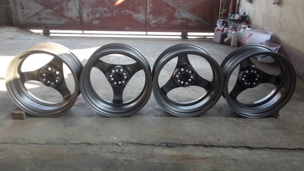 ล้อ RAYS แท้ C Ultar ลายกางเกงใน น้ำหนักเบา ขอบ 17 ใส่ 5 รู100 114 กว้าง 7 นิ้ว of 45 ฝา Rays อยู่ครบ