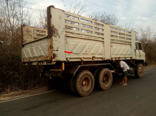 HiNO. FM 227.2เพลาดั้ม พร้อมใช้งาน ภาษีเต็ม เดิมทั้งคันเครืองแน่น คัสชีสวย สนใจติดต่อ 0835601591 หรือ 0903494058