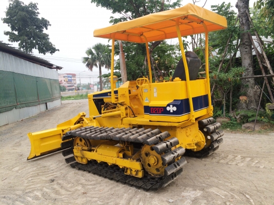 ขายรถแม็กโคร ติดต่อ 086-324-1992