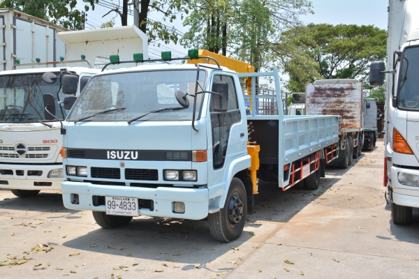 ISUZU Rocky 175 hp พร้อมเครน 3 ตัน ยาว 6 m รถพร้อมใช้งาน