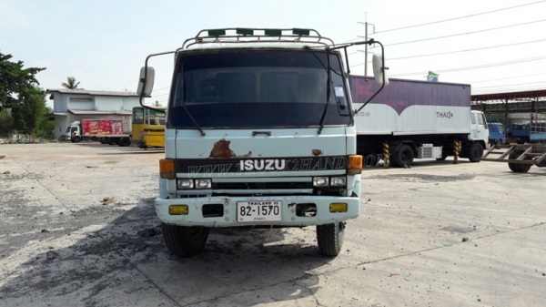 6 ล้อดัมพ์ ISUZU  รุ่น FSR11H  160 แรงม้า
