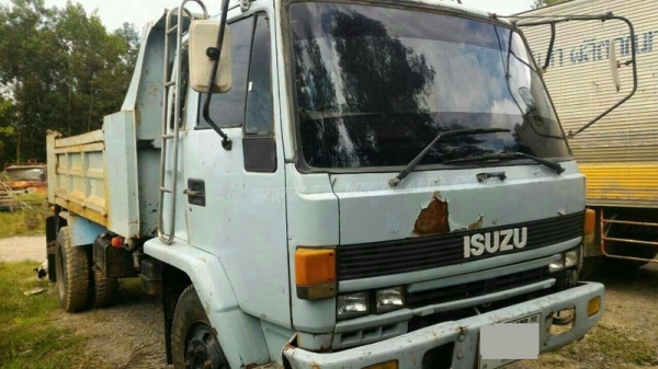 6 ล้อดัมพ์ ISUZU  รุ่น FSR11H  160 แรงม้า