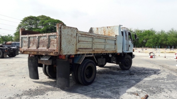 6 ล้อดัมพ์ ISUZU  รุ่น FSR11H  160 แรงม้า