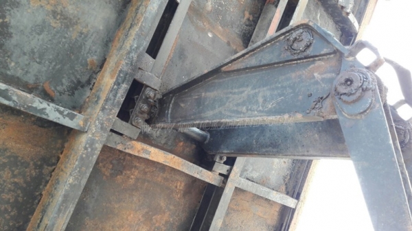 6 ล้อดัมพ์ ISUZU  รุ่น FSR11H  160 แรงม้า