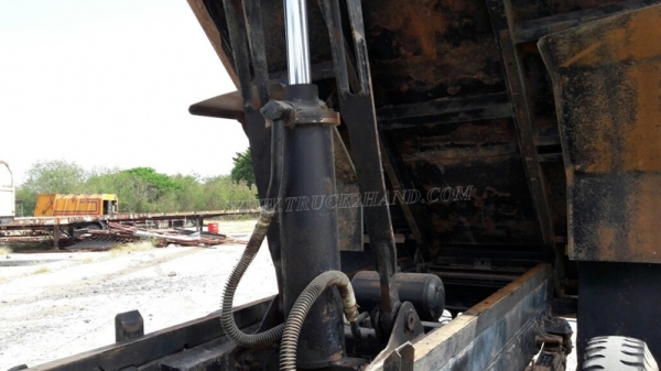 6 ล้อดัมพ์ ISUZU  รุ่น FSR11H  160 แรงม้า