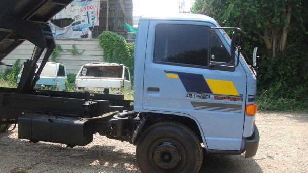 ISUZU NPR ดั๊ม5คิว เครื่อง4HD1เทอร์โบ135แรง เพาเวอร์ เอฟหน้า-หลัง เครื่ิองดี คัสฃีสวย ราคาถูก สัญญาฃื้อขาย บิลเครื่อง ไม่มีเล่ม