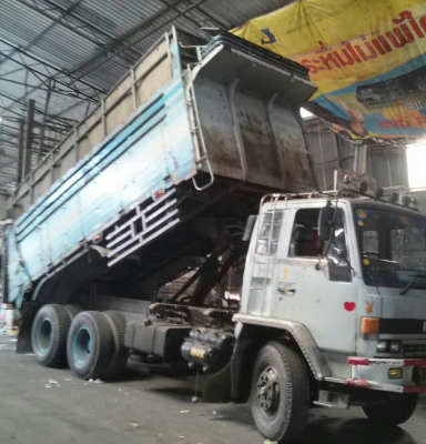 ขายราคา 555,000บ สิบล้อ อีซูซุ ร็อคเล็ก FVM12NY175เพาเดียว ดั้มมีเนียม สภาพดีหัวบางเดิมสวยพร้อมใช้ ทะเบียนพร้อมโอน ขายราคา 555,000บ สิบล้อ อีซูซุ ร็อคเล็ก FVM12NY175เพาเดียว ดั้มมีเนียม สภาพดีหัวบางเดิมสวยพร้อมใช้ ทะเบียนพร้อมโอน