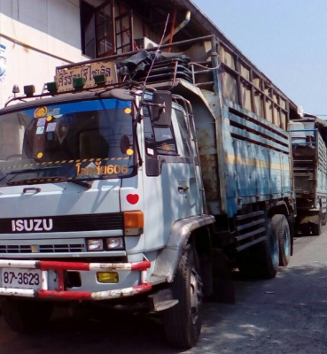 ขายราคา 555,000บ สิบล้อ อีซูซุ ร็อคเล็ก FVM12NY175เพาเดียว ดั้มมีเนียม สภาพดีหัวบางเดิมสวยพร้อมใช้ ทะเบียนพร้อมโอน ขายราคา 555,000บ สิบล้อ อีซูซุ ร็อคเล็ก FVM12NY175เพาเดียว ดั้มมีเนียม สภาพดีหัวบางเดิมสวยพร้อมใช้ ทะเบียนพร้อมโอน