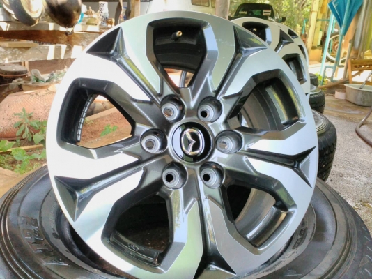 ขายครับติดรถ BT50PRO ปี16 10000 บาท ต่อรองได้