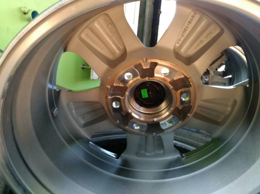 ขายครับติดรถ BT50PRO ปี16 10000 บาท ต่อรองได้