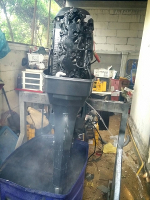 เครื่อง. Tohutsu 140 แรง