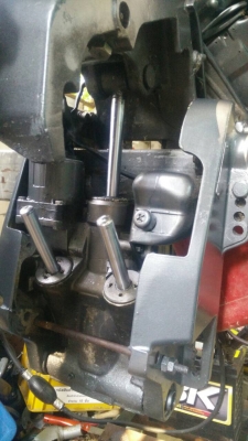 เครื่อง. Tohutsu 140 แรง