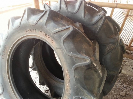 ยางโอตานิ มือสองถอด เบอร์ 13.6-26 สภาพดี คู่ละ 6000 บาท