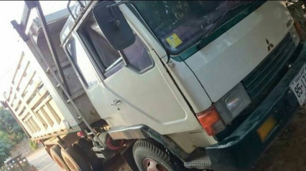 ขายแล้ว ครับ สิบล้อ มิตซู ไอ้หลง FN527MA-6D16-195 ดั้ม 2เพา ช่วงล่างเบรคเกียร์ใหญ่10สปีส สภาพดีสวยพร้อมใช้ ทะเบียนพร้อมโอน ขายแล้ว ครับ สิบล้อ มิตซู ไอ้หลง FN527MA-6D16-195 ดั้ม 2เพา ช่วงล่างเบรคเกียร์ใหญ่10สปีส สภาพดีสวยพร้อมใช้ ทะเบียนพร้อมโอน