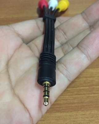 สายต่อAUX IN ทั้งภาพและเสียง