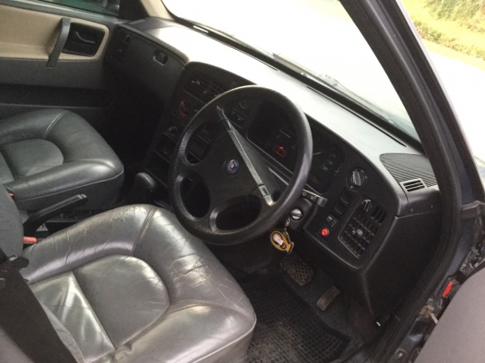 รถยนต์ saab  2300cc  สภาพสวย