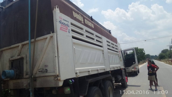 ขายรถบรรทุก 10 ล้อดัมพ์ HINO MEGA 330 แรงม้าปี 2556 ไมล์ 89000 กม.ราคา 2200000 ขายรถบรรทุก 10 ล้อดัมพ์ HINO MEGA 330 แรงม้าปี 2556 ไมล์ 89000 กม.ราคา 2200000