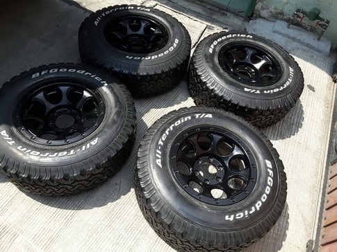 Max + BF All USA. 265/75/16 ปี11 สวยๆ 1ชุด