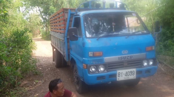 ISUZU TL 100 แรง แข็งแกร่งแรงดี ทะเบียนไม่ขาด เอกสารพร้อมโอน