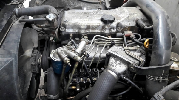 ขายหกล้อบรรทุกตู้แห้ง HINO DUTRO 136 แรง ปี45 รถมือ1ออกห้างสภาพใหม่กิ๊บ