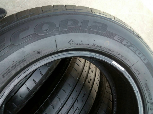 195/65R15  BRIDGESTONE ECOPIA EP200 ปี14 ชุด 4 เส้น tel.081-427-3941 ไอดีไลน์  0814273941
