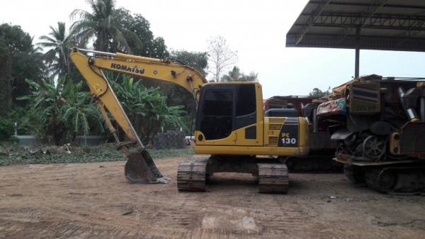 ขายแบคโฮ