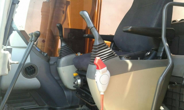 ขายแบคโฮ