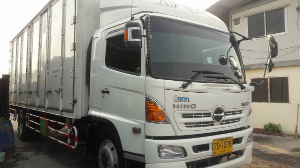 ขายรถ6ล้อตู้สิบบาน HINO FG8JRLA ปี2013 เครื่อง212แรงม้า ตู้ยาว 7.50เมตร