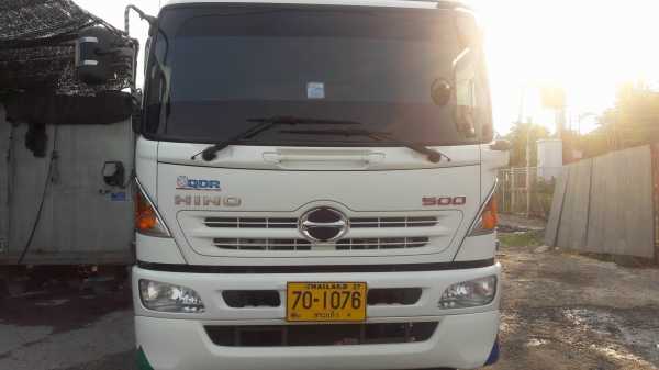 ขายรถ6ล้อตู้สิบบาน HINO FG8JRLA ปี2013 เครื่อง212แรงม้า ตู้ยาว 7.50เมตร