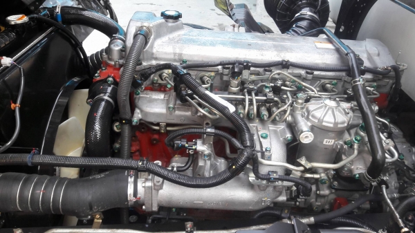 ขายรถ6ล้อตู้สิบบาน HINO FG8JRLA ปี2013 เครื่อง212แรงม้า ตู้ยาว 7.50เมตร