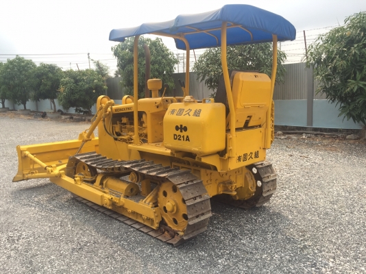 ขายรถแทรคเตอร์Komatsuรุ่นD21-3 นำเข้าจากญี่ปุ่น ไม่เคยใช้งานในไทย มีใบอินวอย สภาพดีพร้อมใช้งาน ขายรถแทรคเตอร์Komatsuรุ่นD21-3 นำเข้าจากญี่ปุ่น ไม่เคยใช้งานในไทย มีใบอินวอย สภาพดีพร้อมใช้งาน
